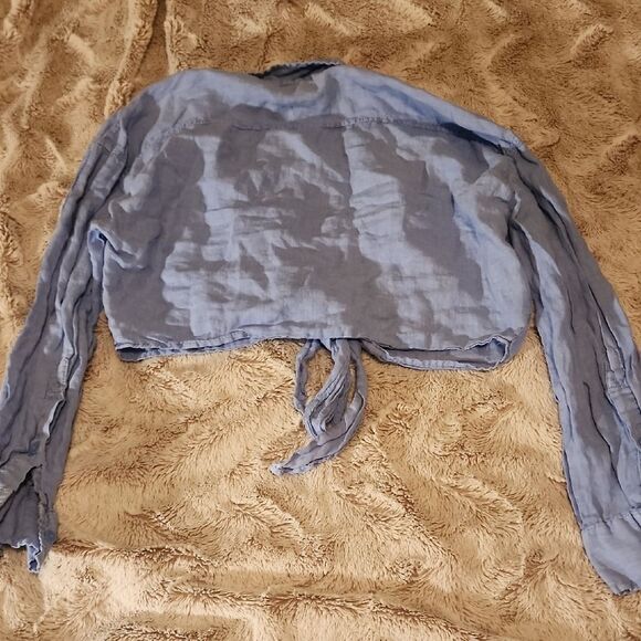Zara Women's Blue Tie-Front Crop Top - Picture 3 of 3